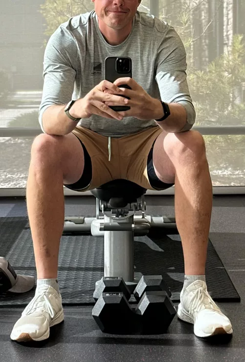 34 M4F 6’6” Handsome, Strong and Sensual Service Dom Looking for Petite F in Butte this Weekend