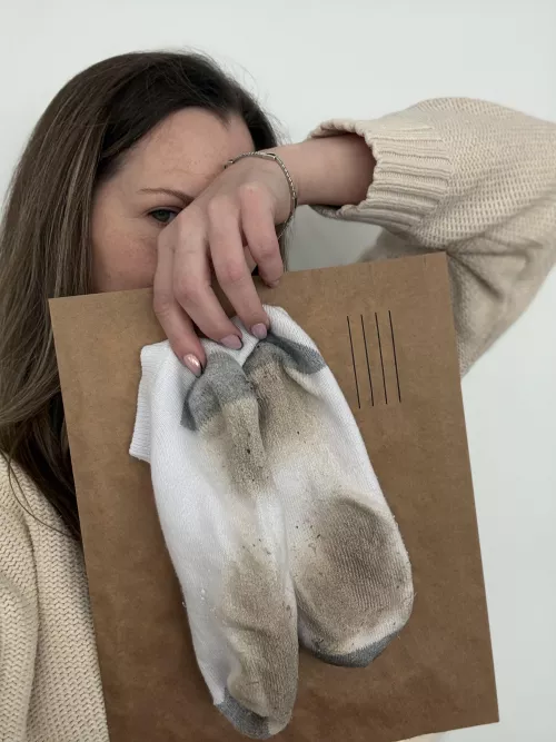 Another pair sold and on the way to one of my slaves [F]