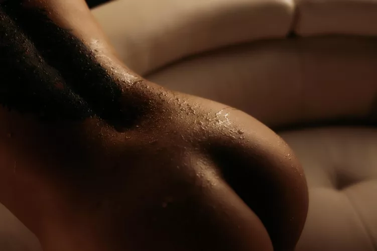 Anyone else love this view of me from behind??? 🔥🔥🔥