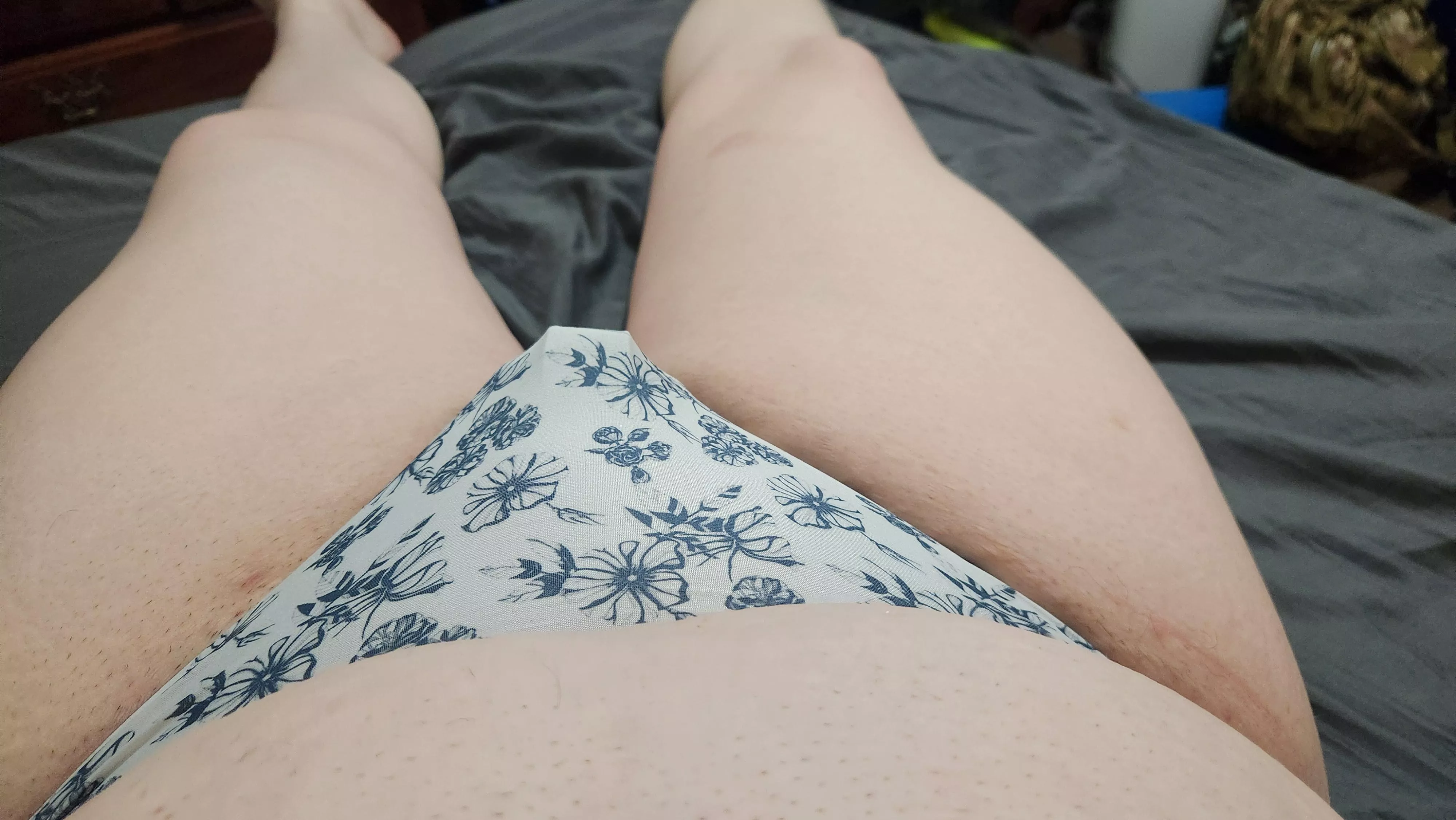 Anyone like to play with dildos?