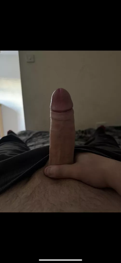 Big ass femboys are my weakness 