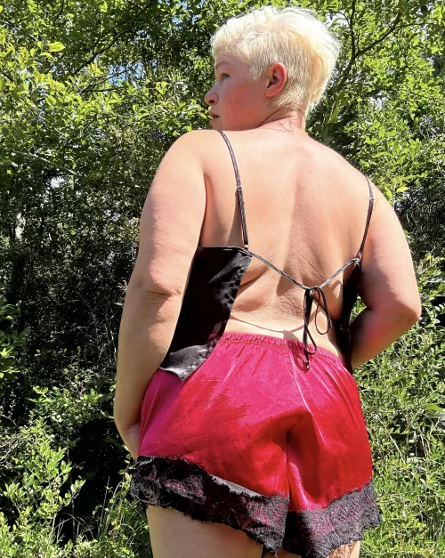 Big booties hit better