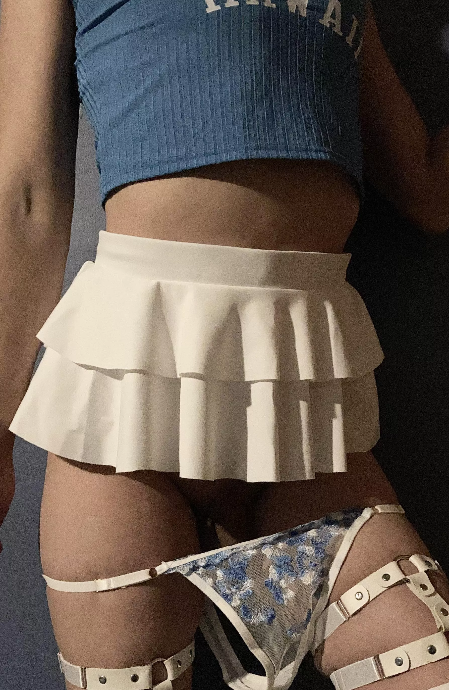 Big cocks make the panties drop 🫦