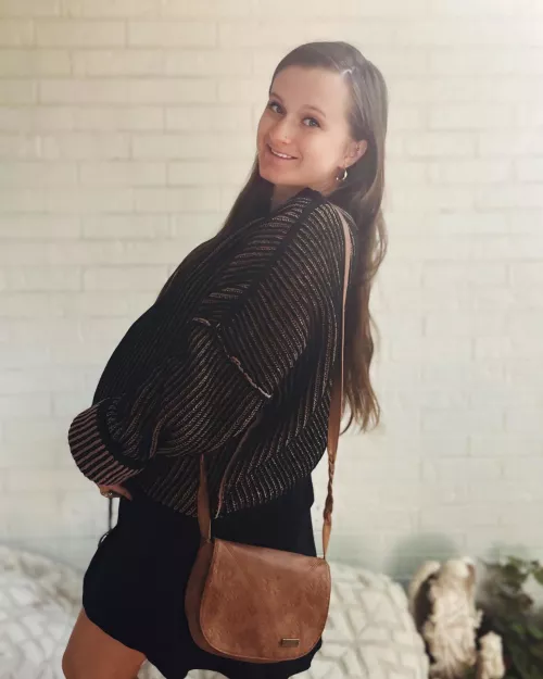 Do you stare at pregnant girls in public 