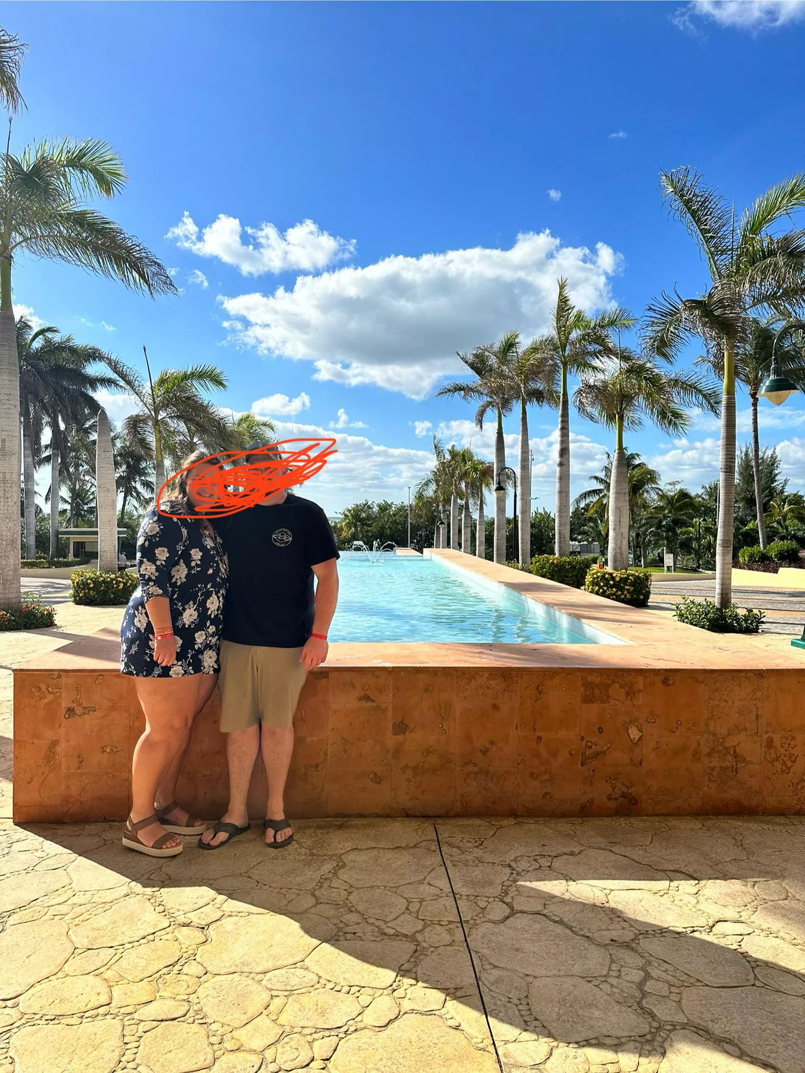 F26/M29 couple near Iron Mountain in