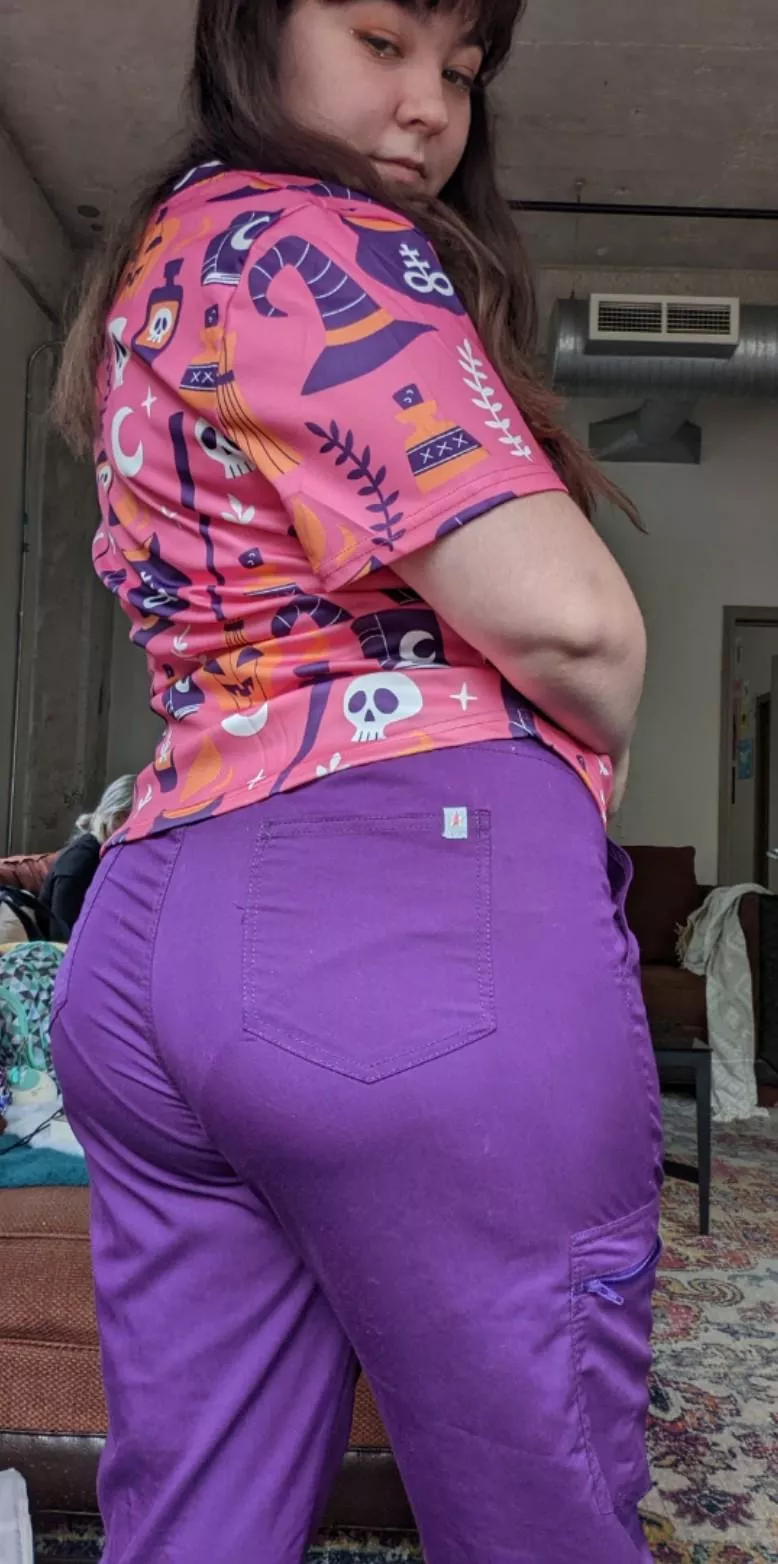 Getting ready for Halloweennn