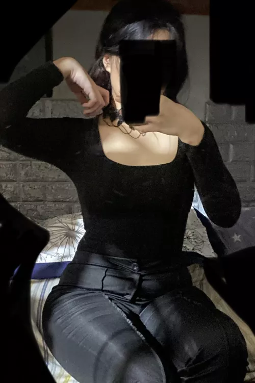 happy halloween 🦇