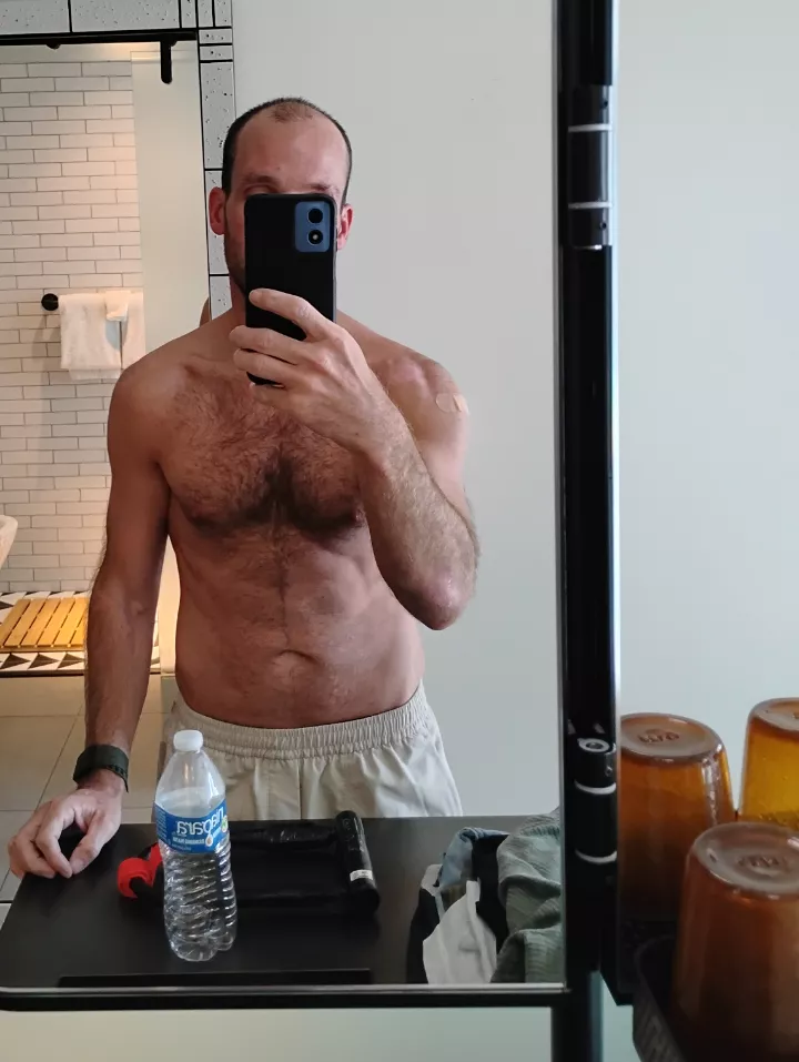 Haunted Historic West Campus Home- House to myself, tonight only M4F or couples 