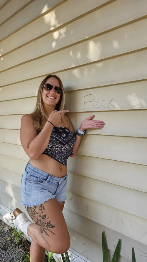 Hey look! My [f]avorite thing to do!