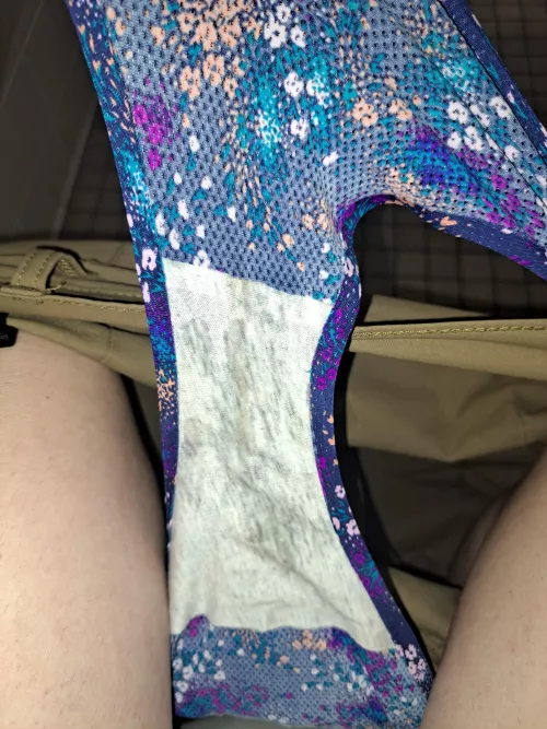 Hopefully it's the last day of 🦈 week, very light blood stain on my brand new floral seamless hipsters, mingled with my milf milk 🥛 of course 😈 