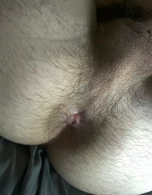 I get told often my hole looks like a delicious doughnut 😋🍩