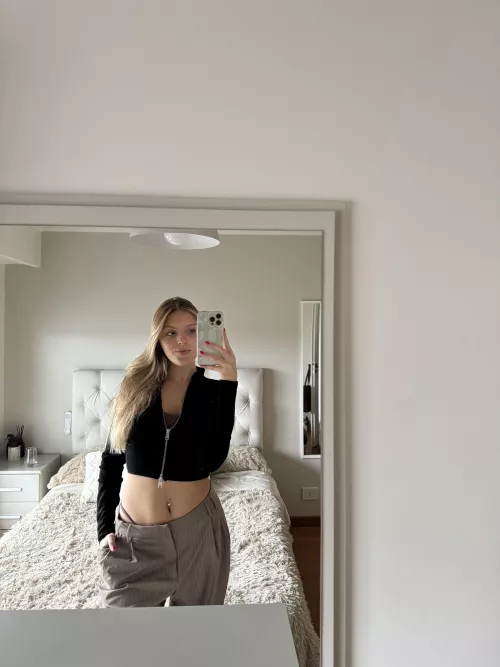 i've been a good girl, i deserve a reward daddy