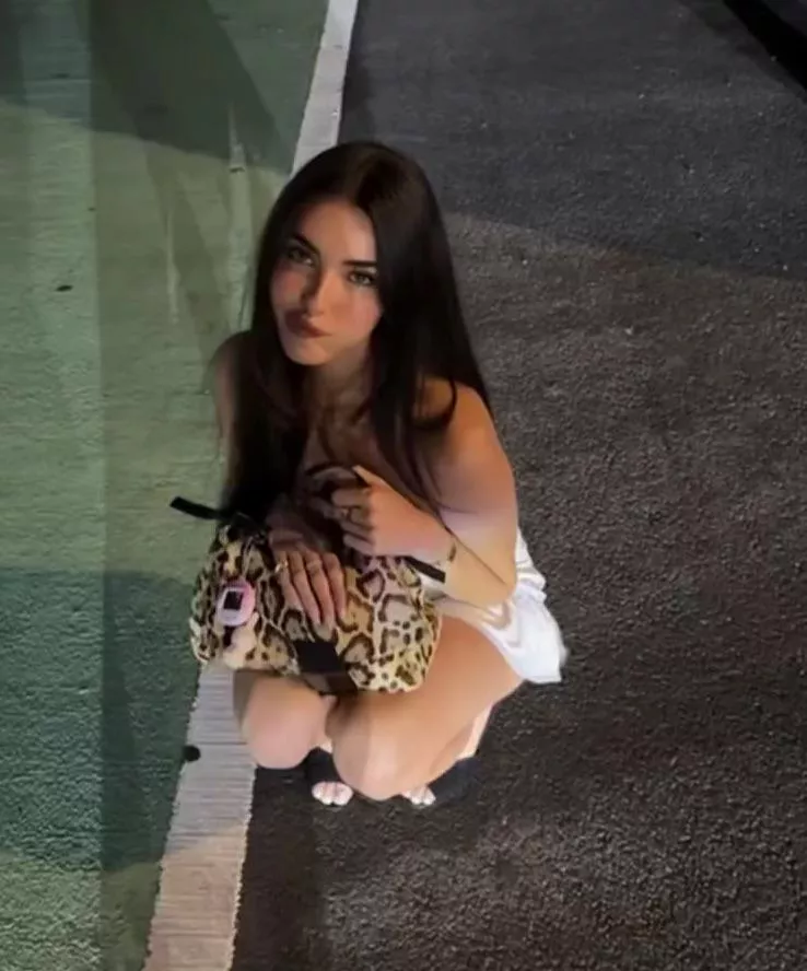 Madison Beer in this Squatting Position is my favorite right now