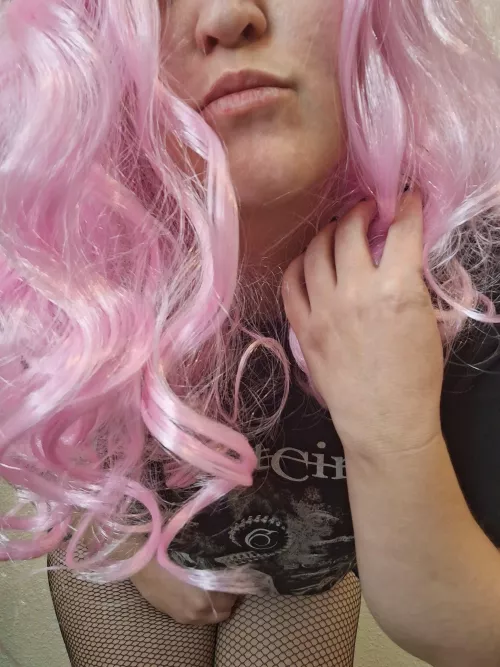 My birthday is here and my Throne list has so much still on it. 