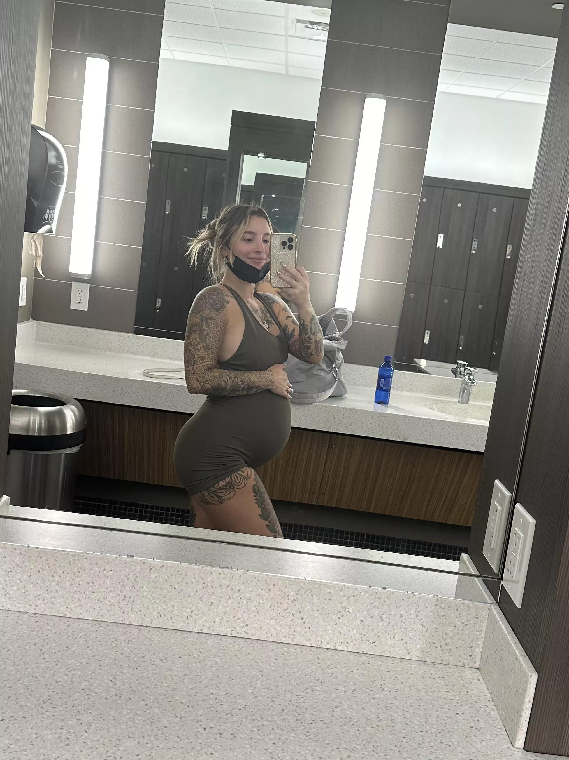 Only places I went during this pregnancy were the gym 🤣