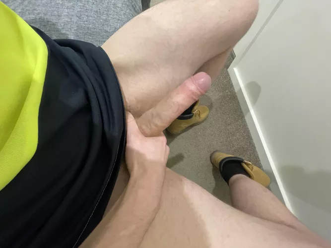 Slip your tongue in the hood of my uncut tradie cock 💪🏼 