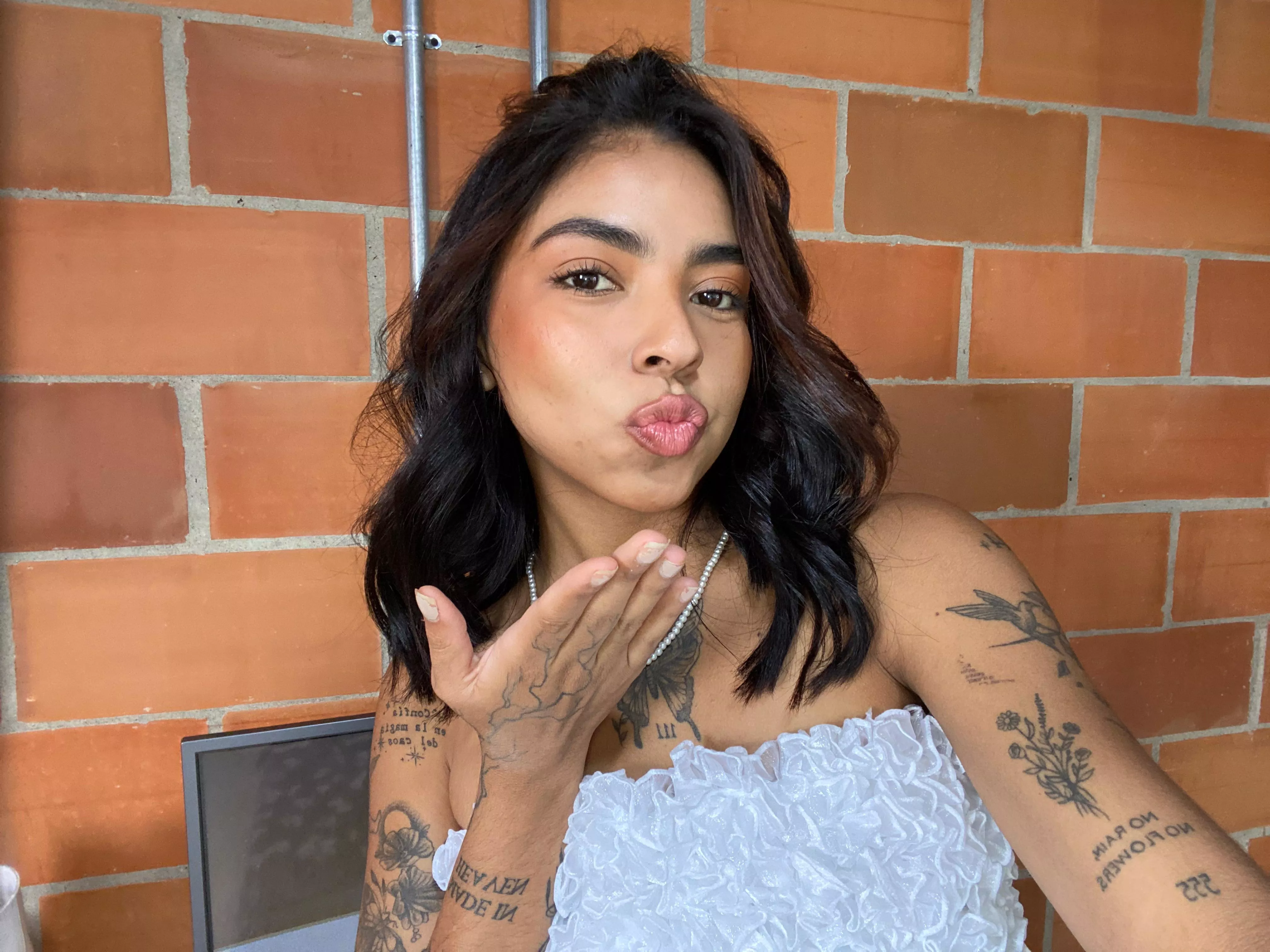 The perfect sub for this pic 💋