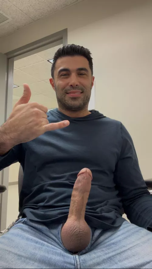 Trying out different poses. What do you think?