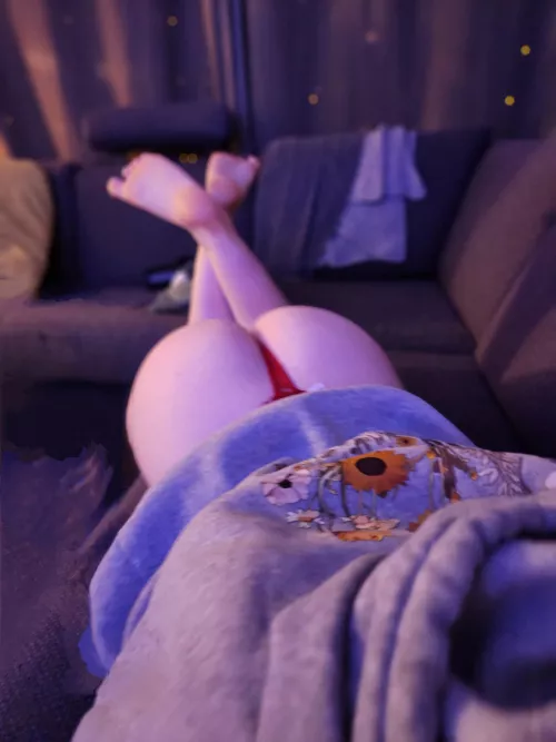 Unlucky i forgot to focus, but its more than you deserve either way😈