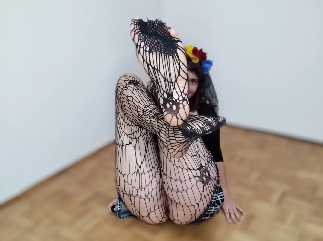 What's better here ... Feet or ass