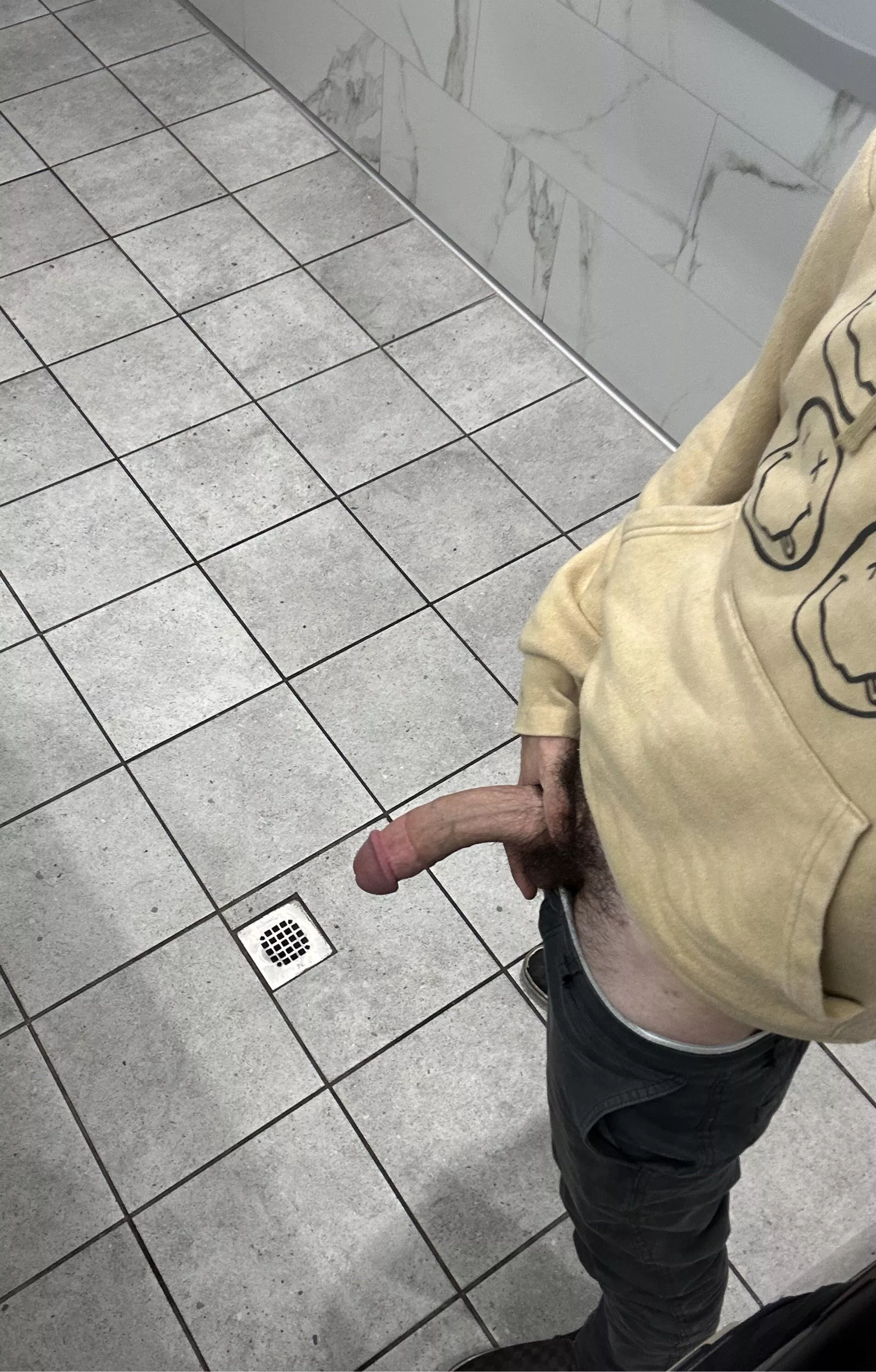 Would you meet me in the bathroom stall?(19)