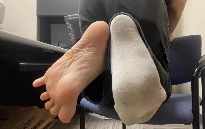 Would you rather sniff my socks or my bare soles? 