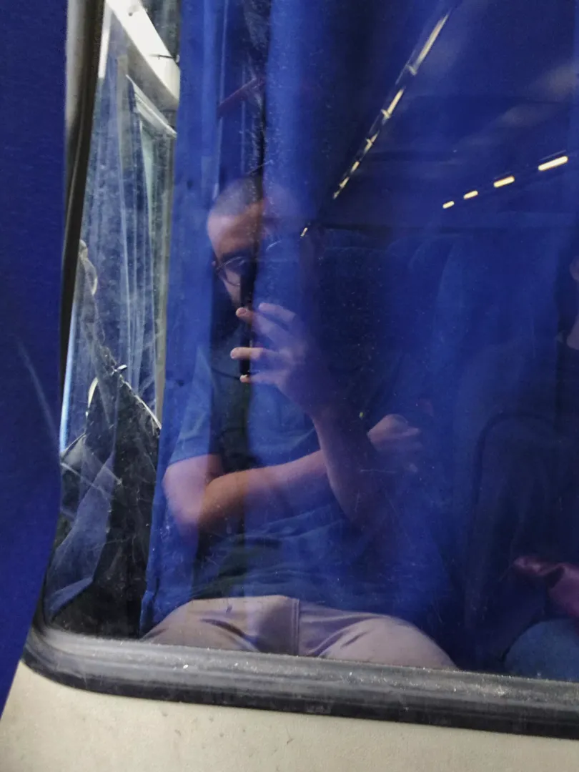 (24) Bulge in tur bus?