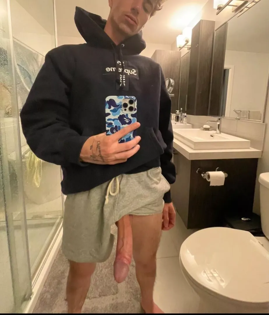 Can you let me bust my young load in your mouth?💧