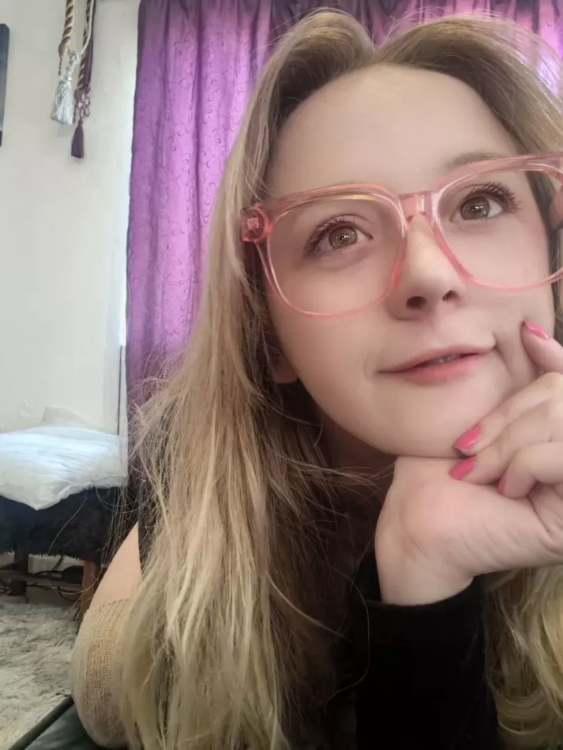 Hey there <3 (free page)