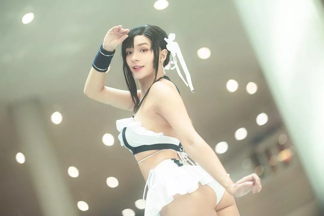 My Beach Tifa Cosplay (PearllhimePlayful) [Final Fantasy]