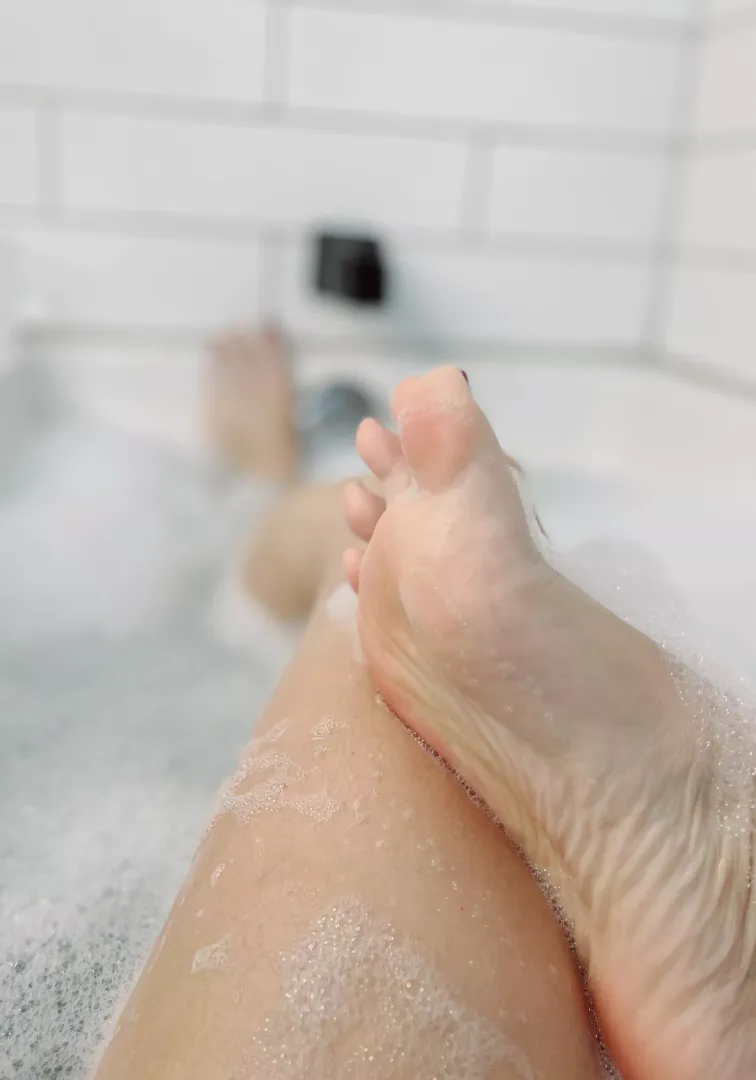 My feet could really use some attention...😘