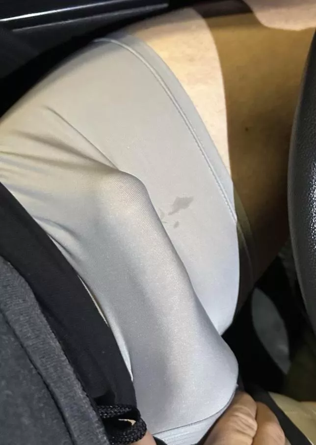 Need a hand before the gym 32