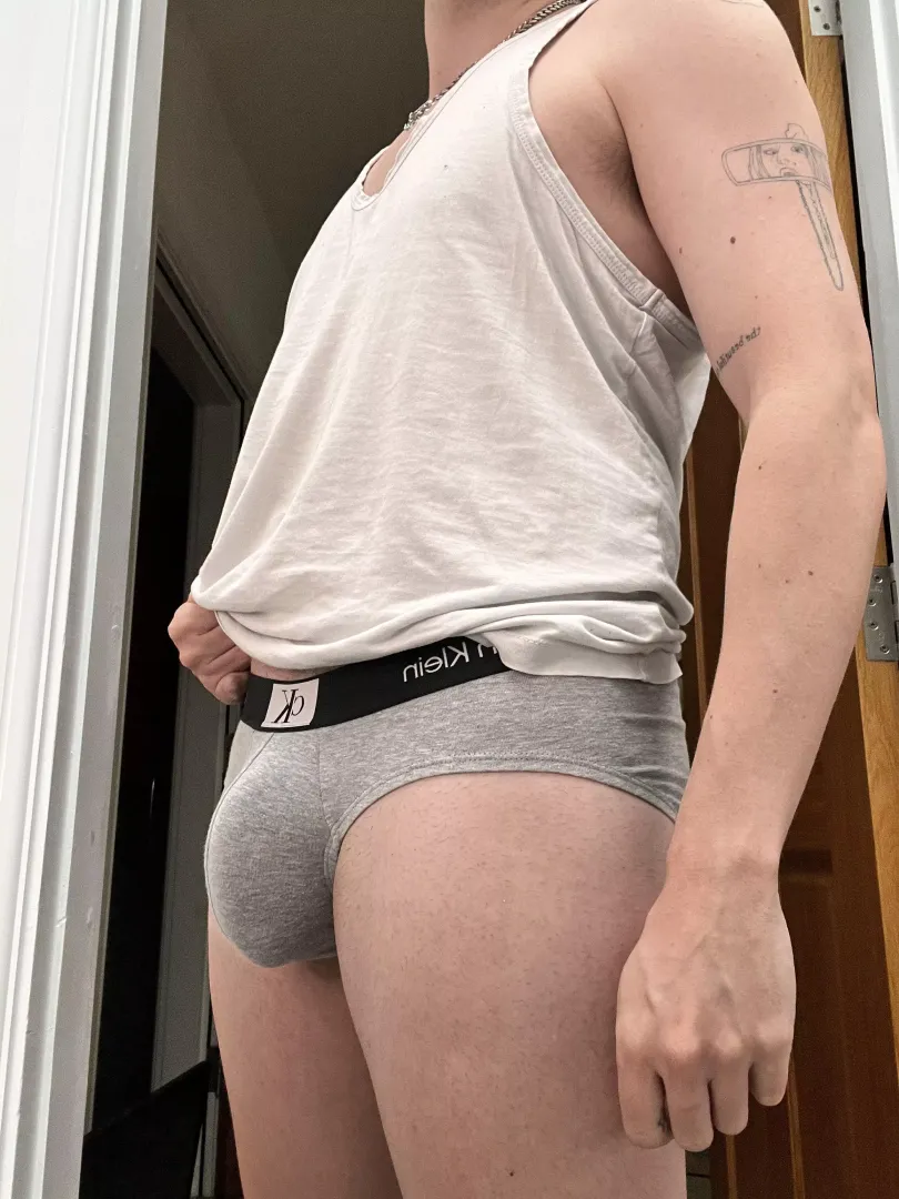 side bulge for ya