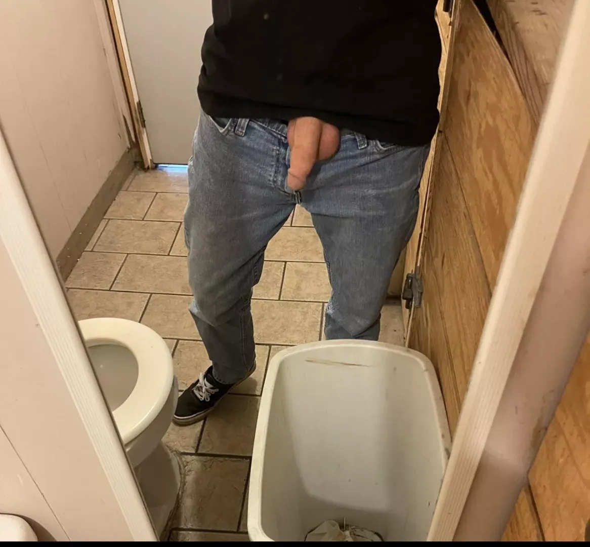 Soft cock in floral city laundry dm to play 