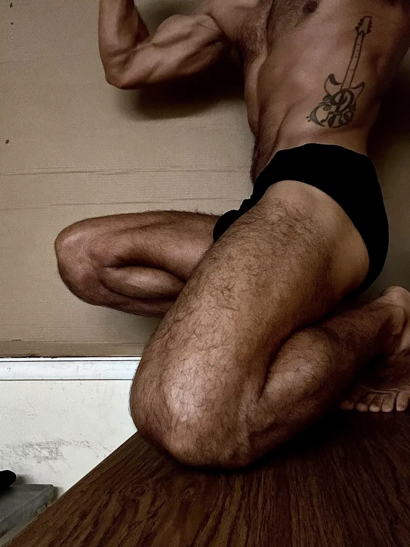 Wish you could sniff my sweaty, musky underwear 