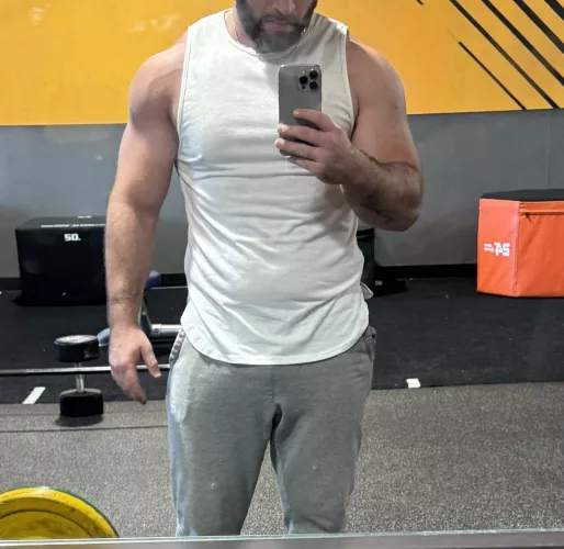 32M4F looking for discrete fun.  Preferably attached. 