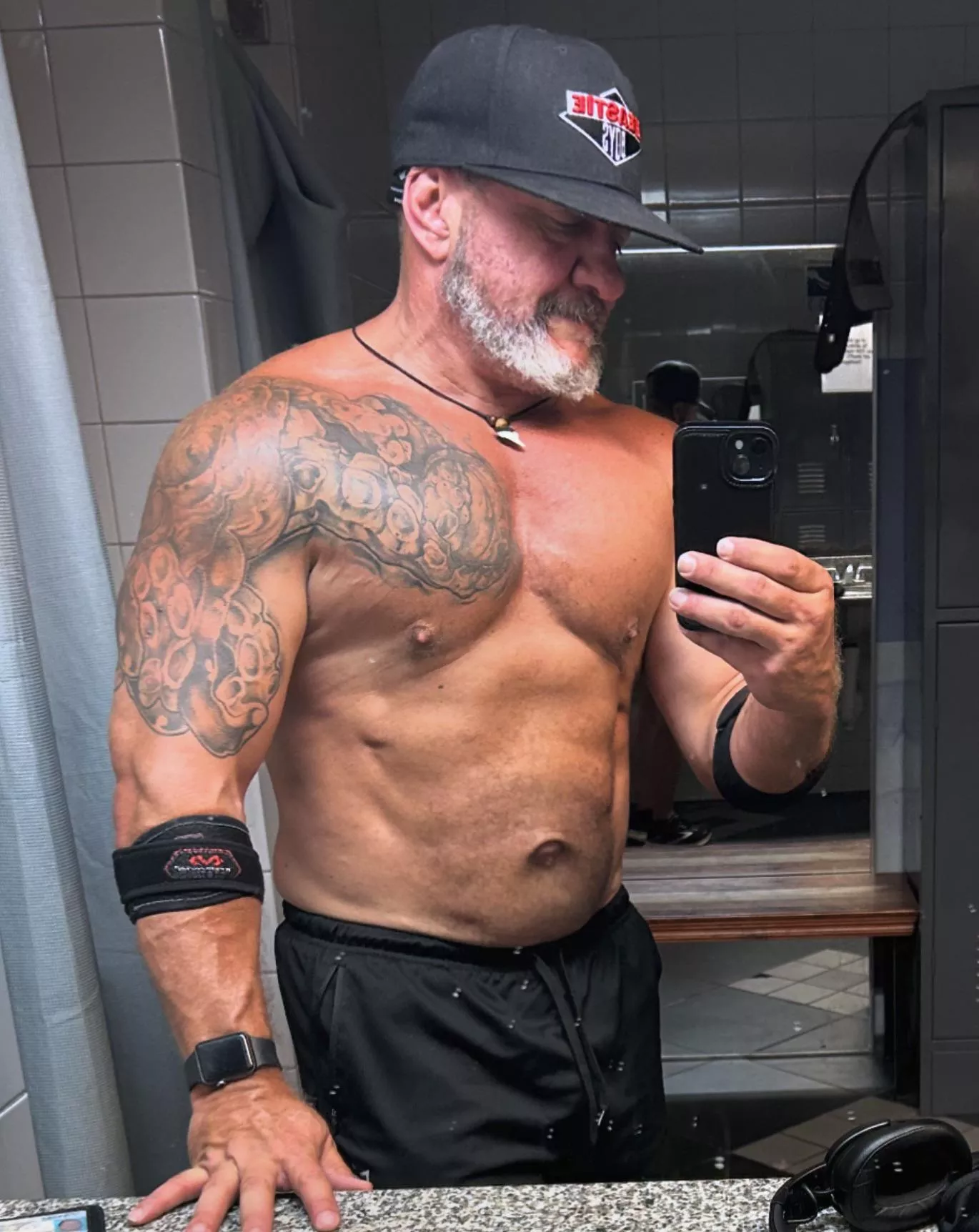 52 [M4F] League City - Daddy needs his little girl…. Have you been good? Let’s find out if you’ve been naughty