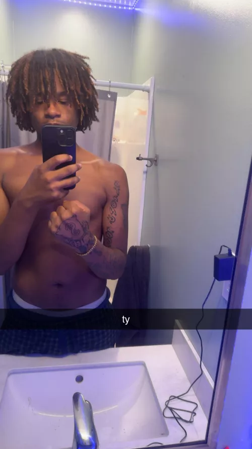 add me on snap: camari313