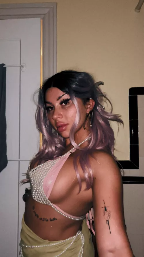 An ethereal raver appears 