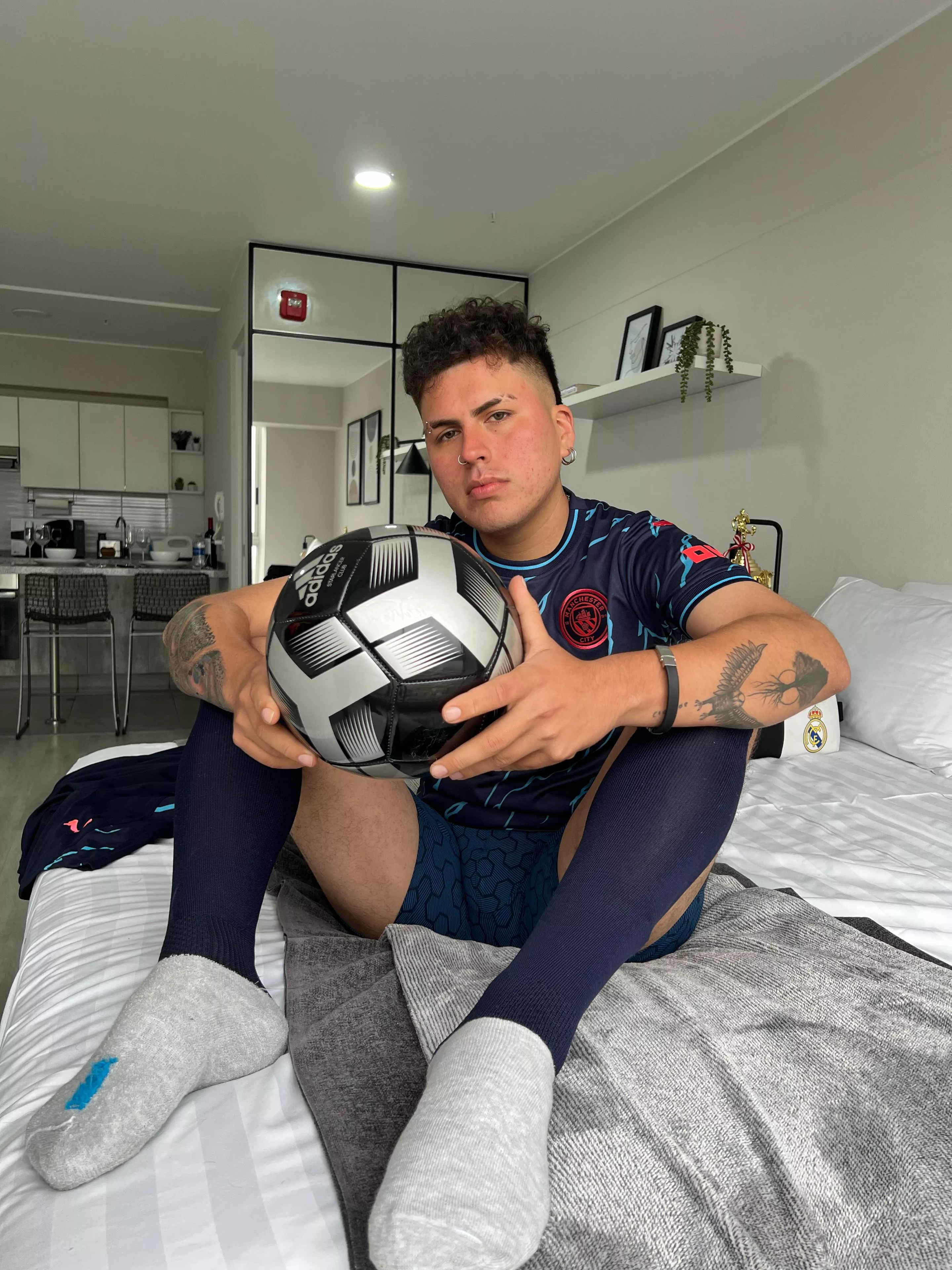 Anyone want to smell this sweaty soccer player’s body? Haha, after each session, I end up soaked haha.