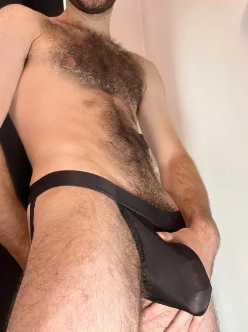 Do you like how the head looks through this jockstrap?