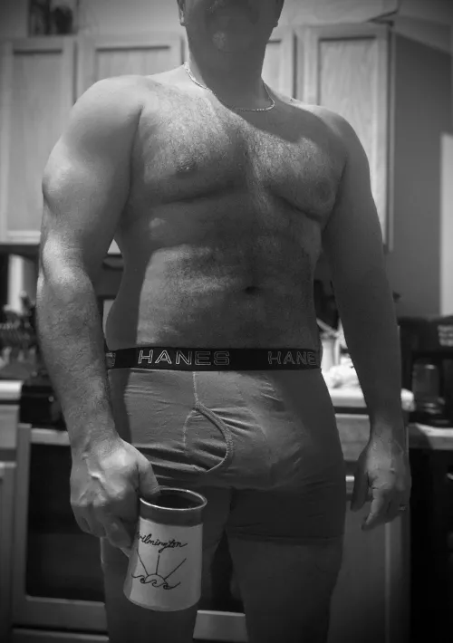 Forbidden neighbor… 