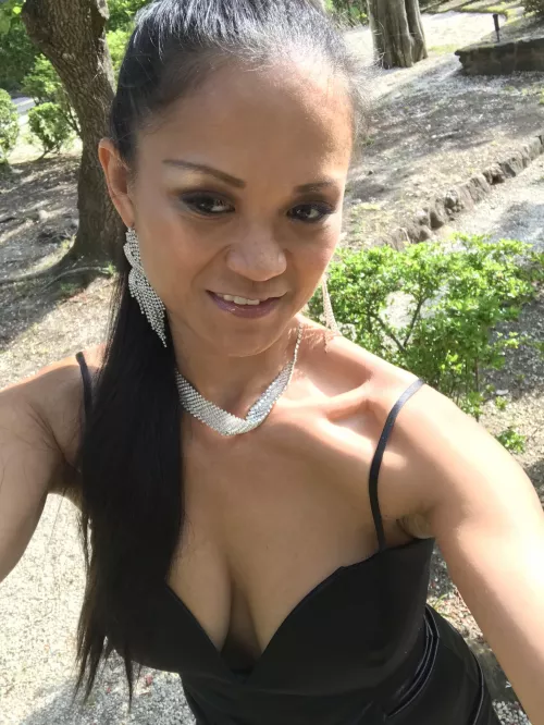 Had a fun photo shoot ! Happy Tuesday yall 