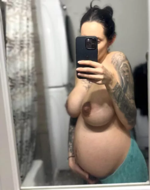 
Have you ever had sex with a pregnant woman? If not, you should!