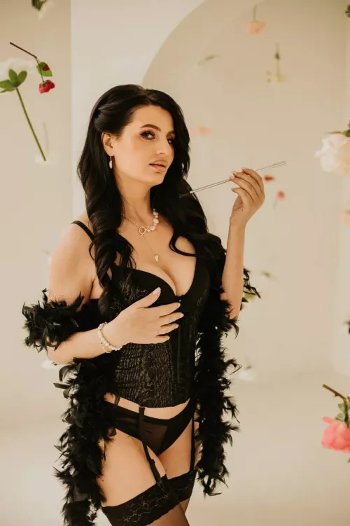 I look like a queen in this outfit