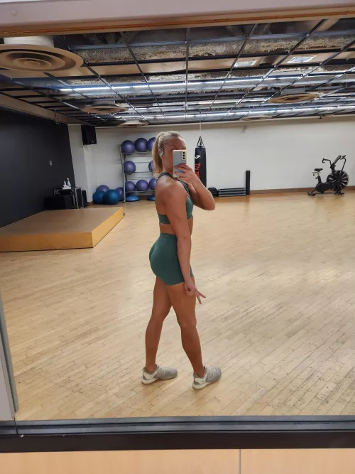 I love a matching fit, it always turns me on a little bit 🥵