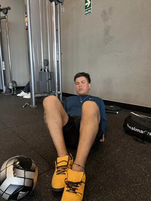 I really like these sneakers I use them for training.