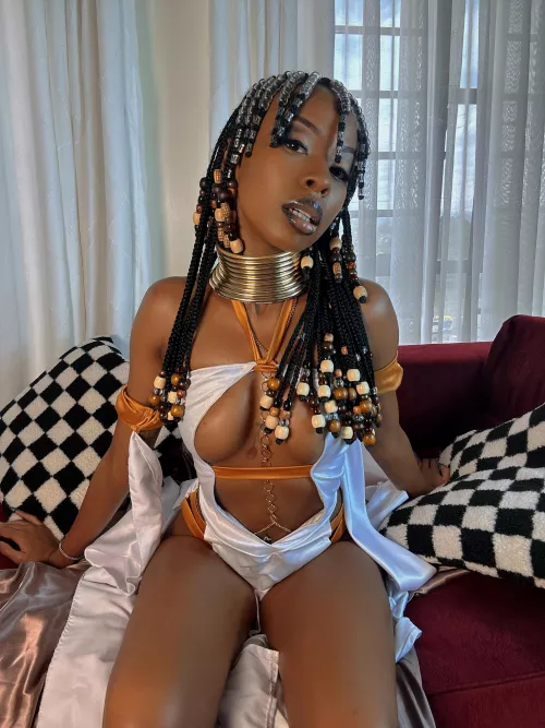 I think my Halloween costume looks good