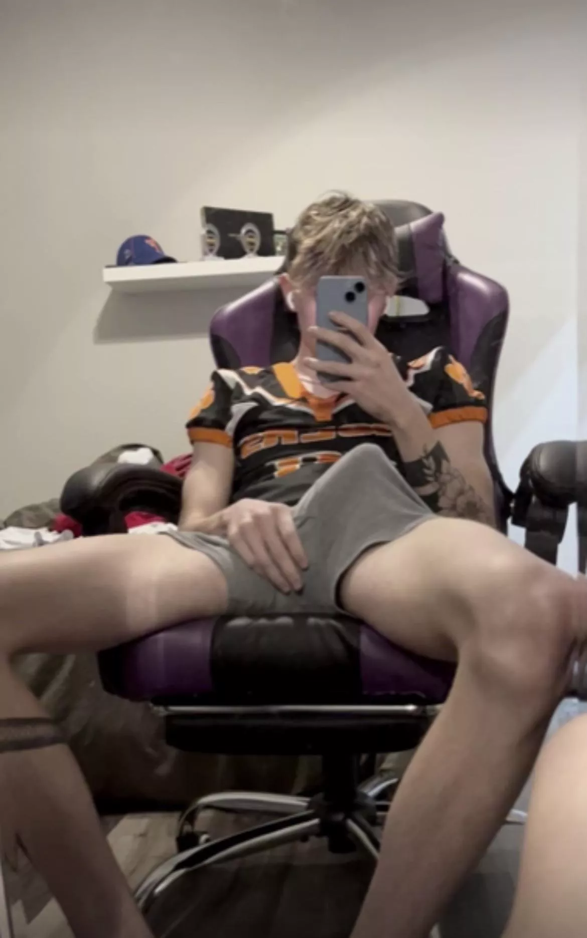 I’m zeroing out your bank account tonight loser 