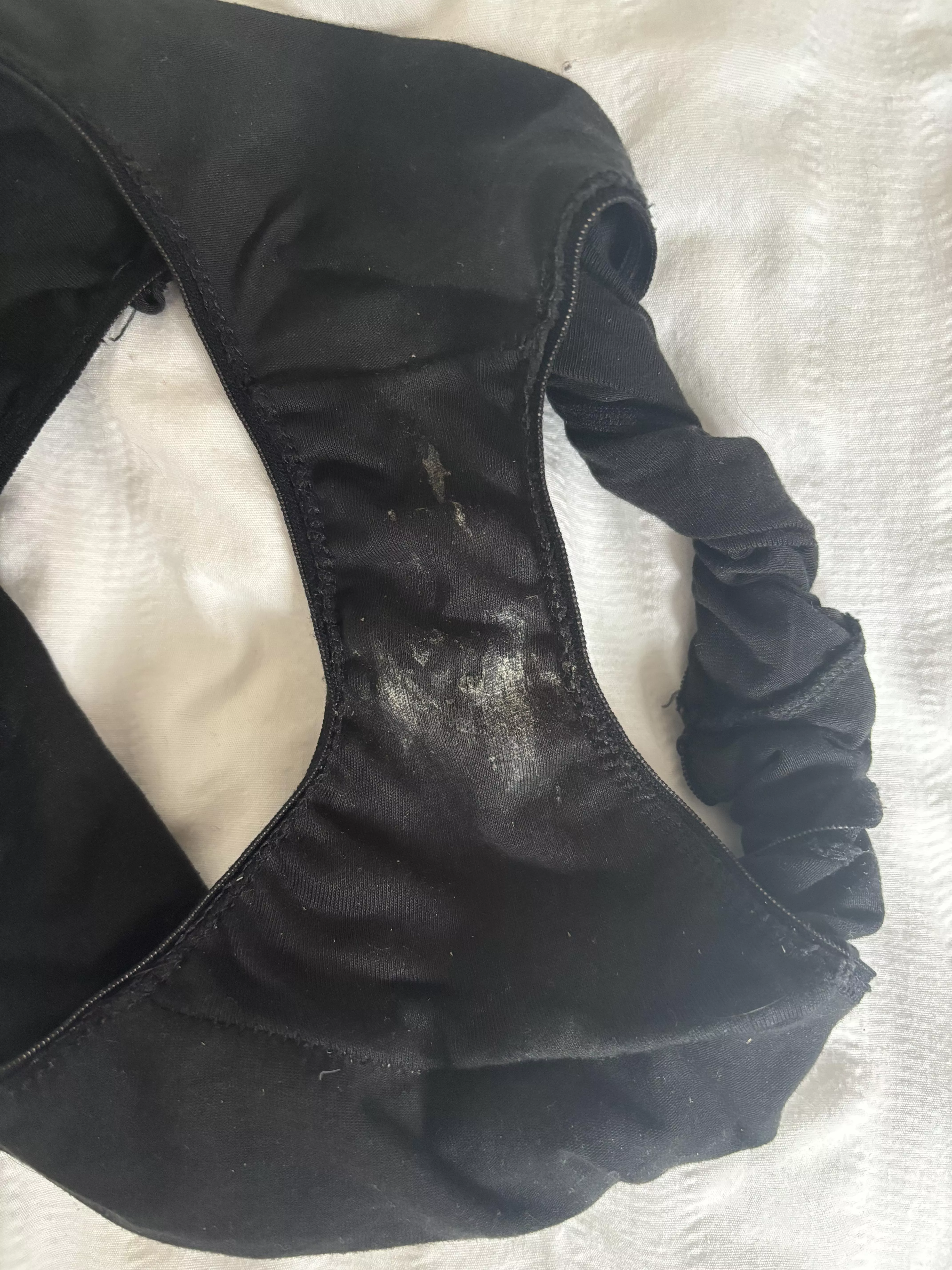 It’s been a good Monday 😏 [selling] with Halloween discount, £20 with [UK] postage 😝